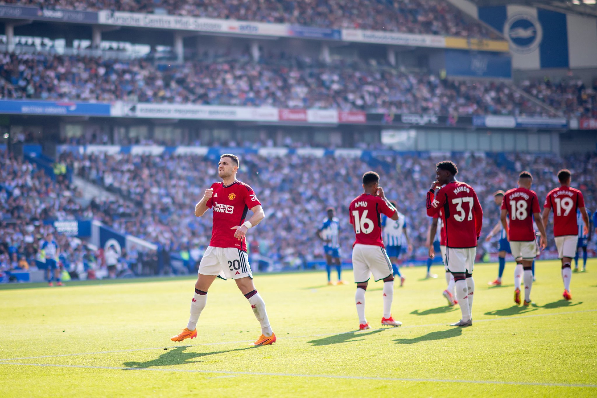 作为全球足 作为全球足